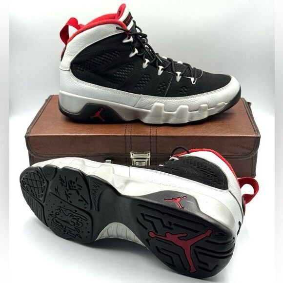 Air Jordan 9 Retro 'Johnny Kilroy' - Picture 1 of 10